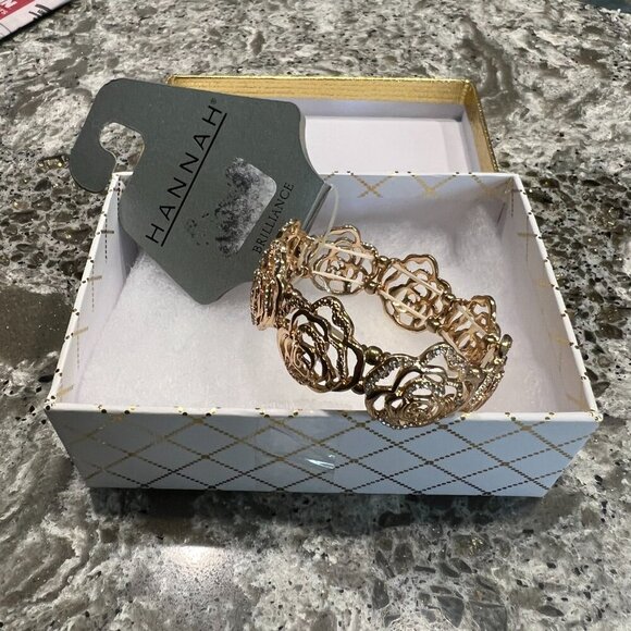 Hannah Floral1217 Gold-tone/Crystal Bracelet - Picture 2 of 4